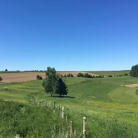 Family Bouillon And Semois River شقة